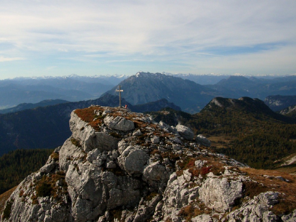 Gipfelkreuz des Almkogel
